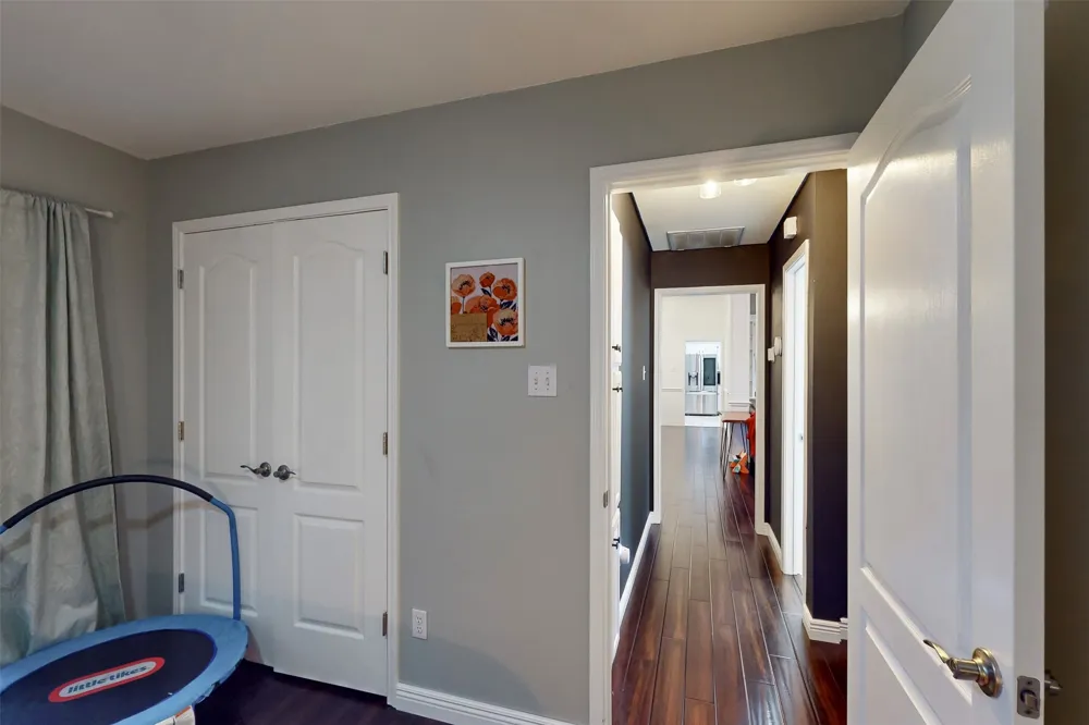 432 Shelby Drive Burleson, TX 76028