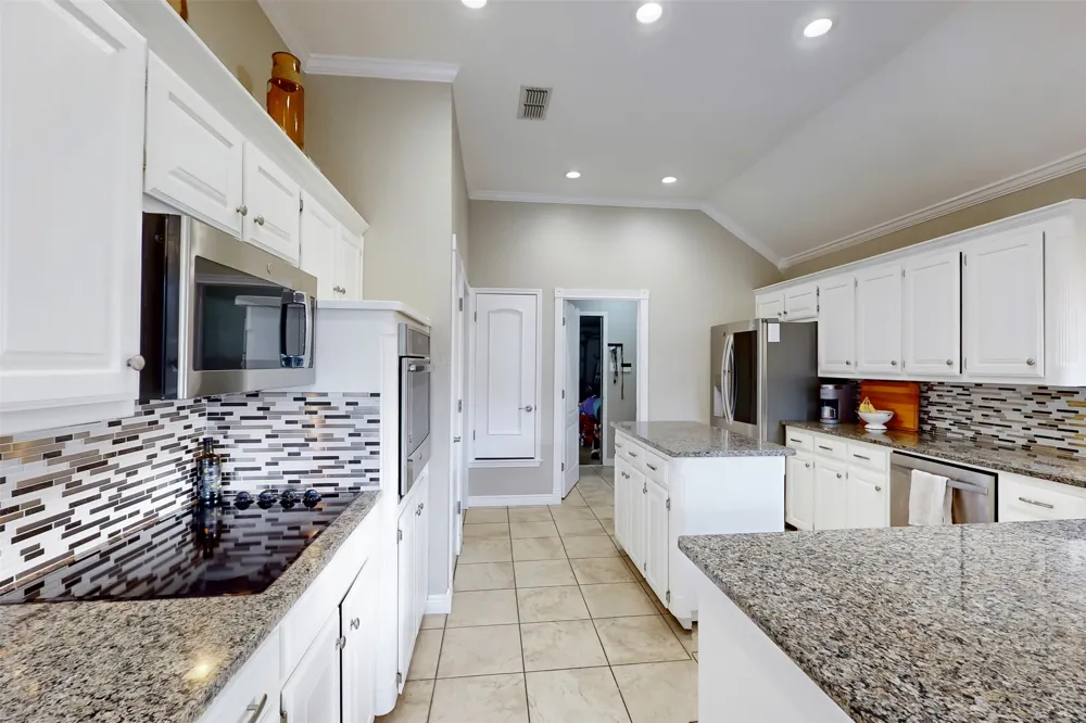 432 Shelby Drive Burleson, TX 76028