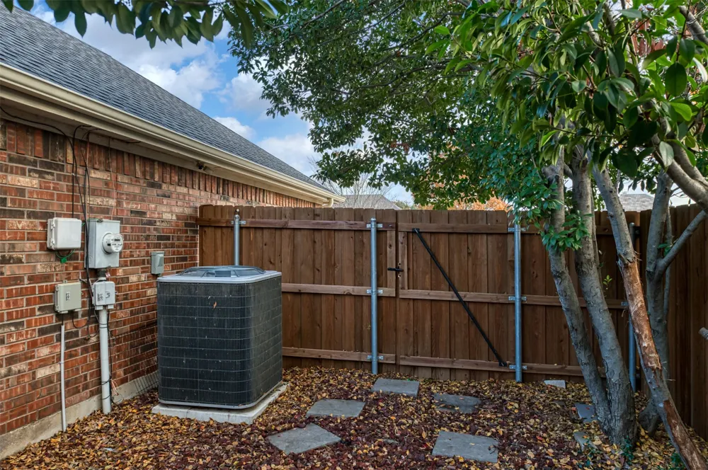 432 Shelby Drive Burleson, TX 76028