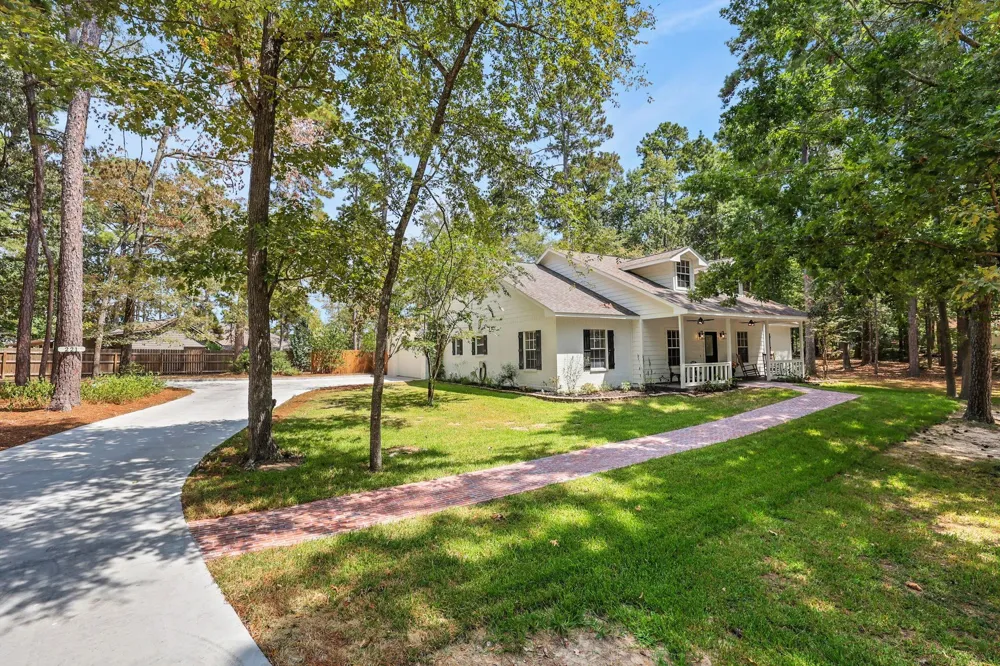 221 Lake Grove Drive Coldspring, TX 77331
