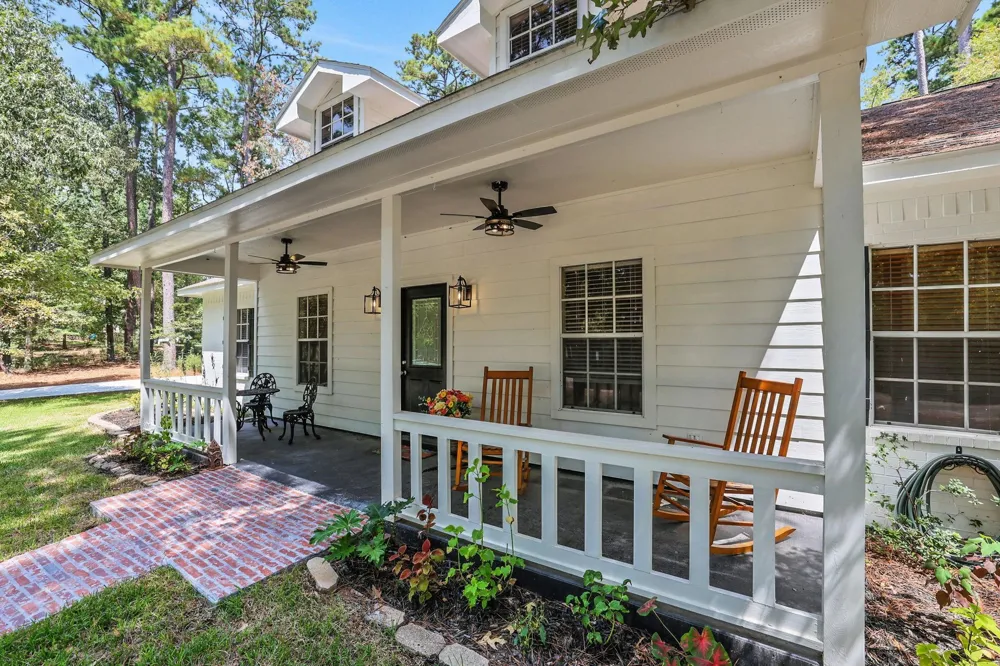 221 Lake Grove Drive Coldspring, TX 77331