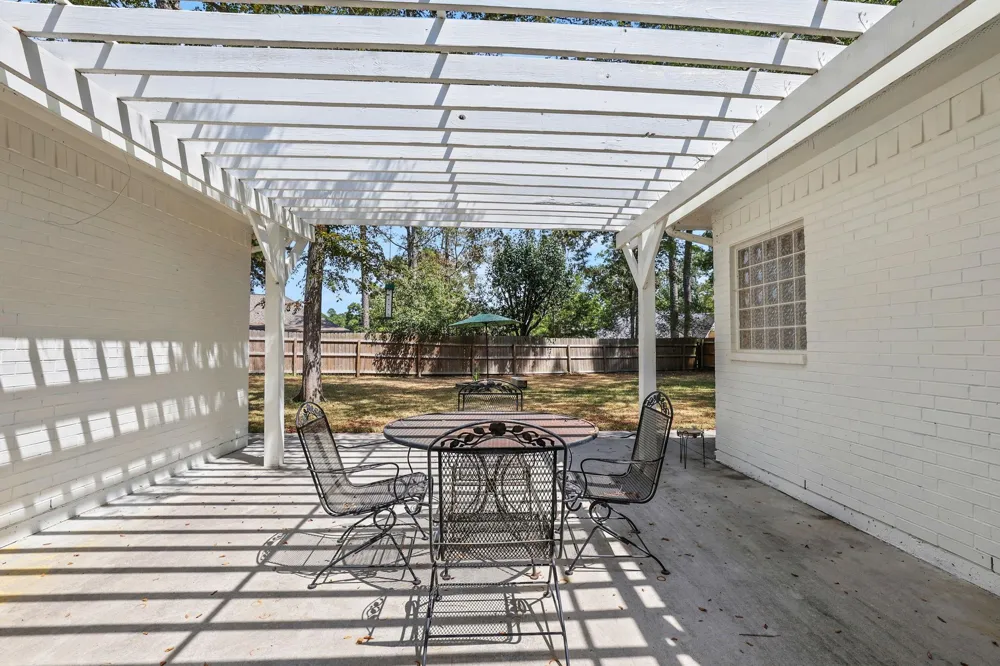 221 Lake Grove Drive Coldspring, TX 77331
