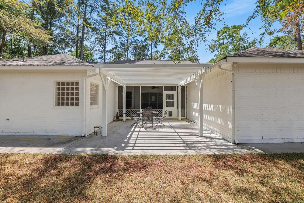 221 Lake Grove Drive Coldspring, TX 77331