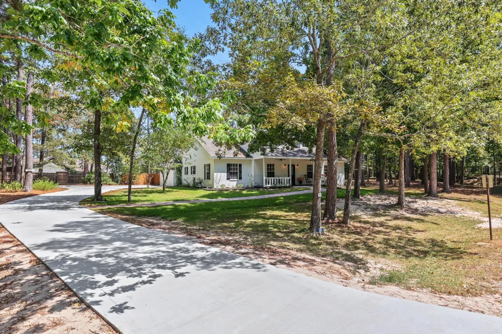 221 Lake Grove Drive Coldspring, TX 77331