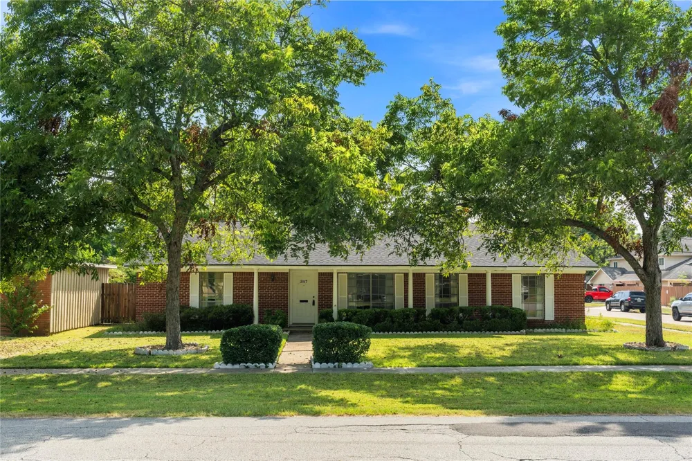 2117 S Houston Road Pasadena, TX 77502