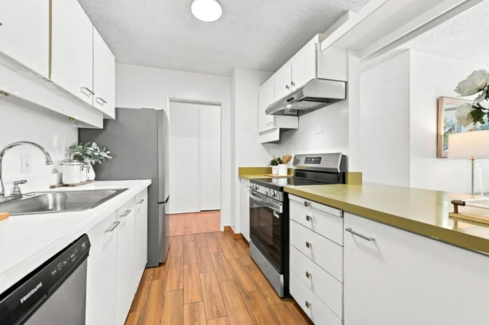 400 Davey Glen Road #4601 Belmont, CA 94002