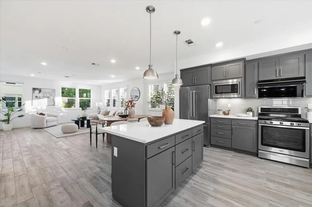 1802 Midnight Circle San Jose, CA 95133