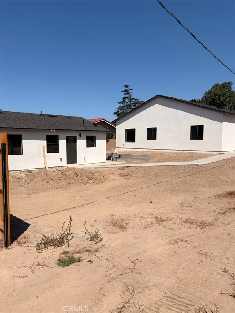 240 Siler Lane Santa Maria, CA 93455