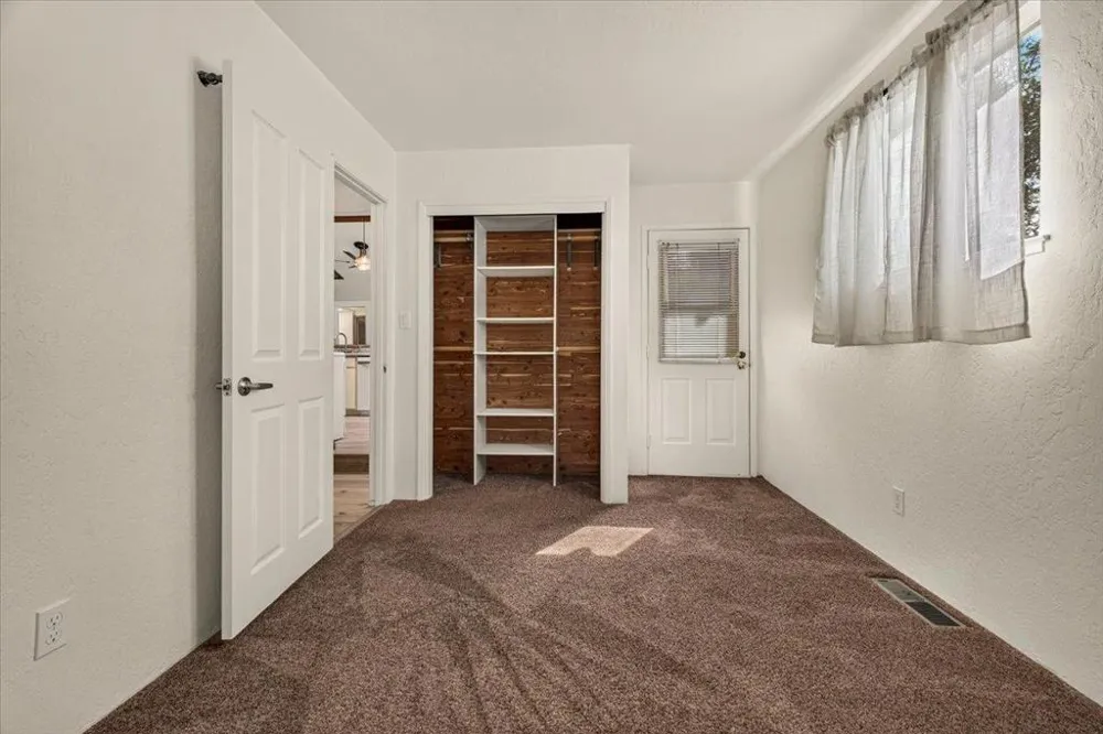 338 River Road Felton, CA 95018