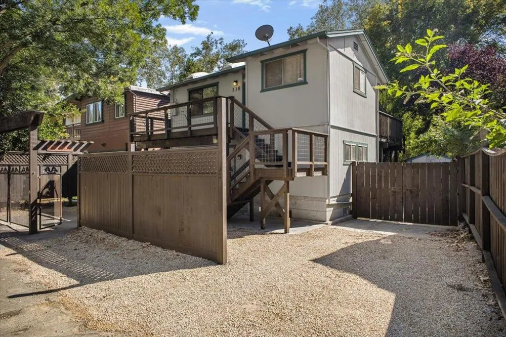 338 River Road Felton, CA 95018