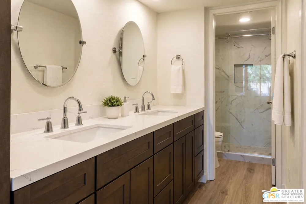 1050 E Ramon Road #42 Palm Springs, CA 92264