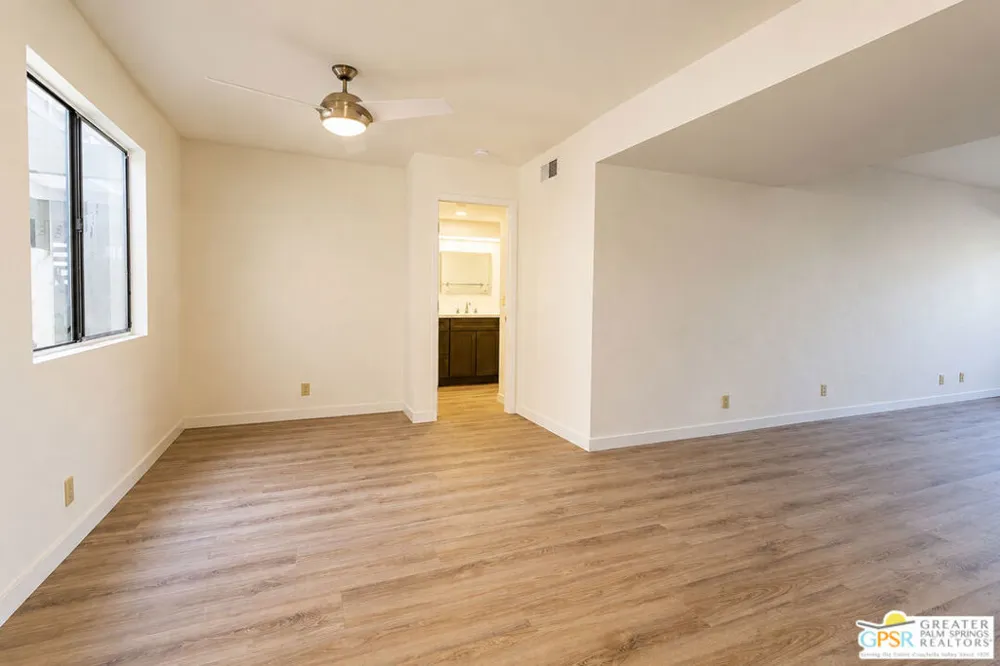 1050 E Ramon Road #42 Palm Springs, CA 92264