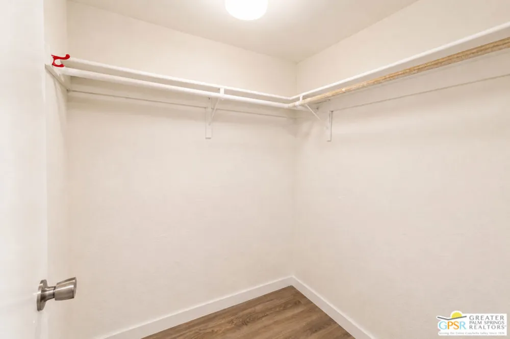 1050 E Ramon Road #42 Palm Springs, CA 92264