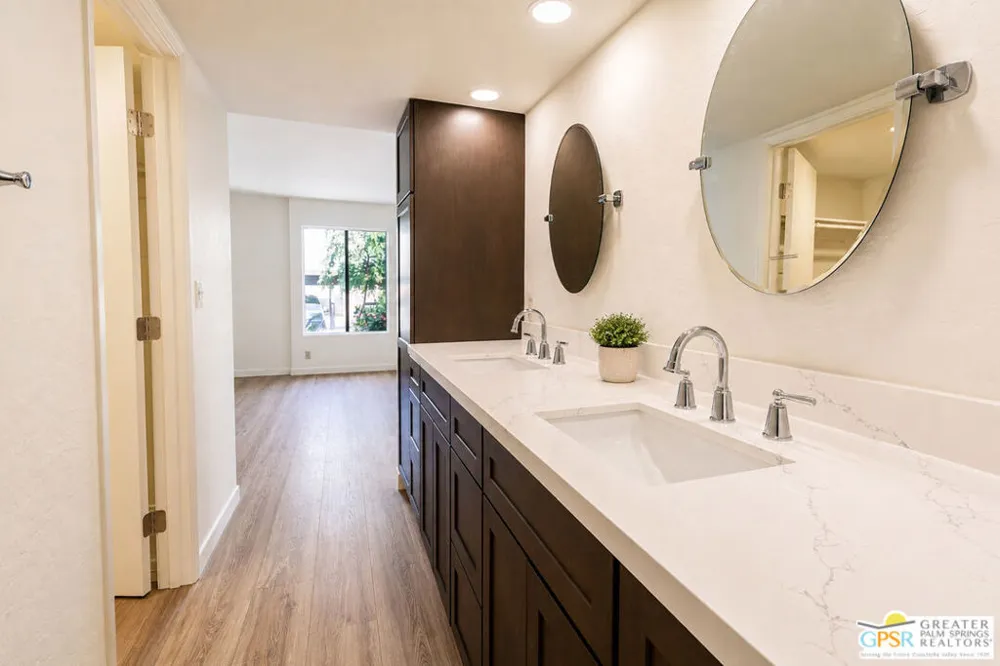 1050 E Ramon Road #42 Palm Springs, CA 92264