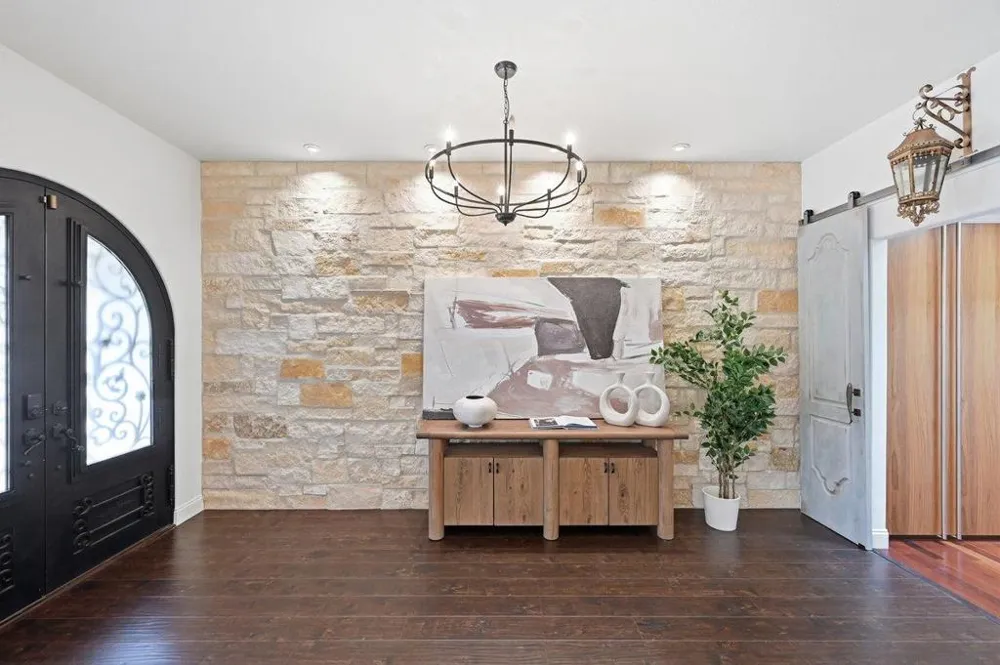 10356 Tonita Way Cupertino, CA 95014