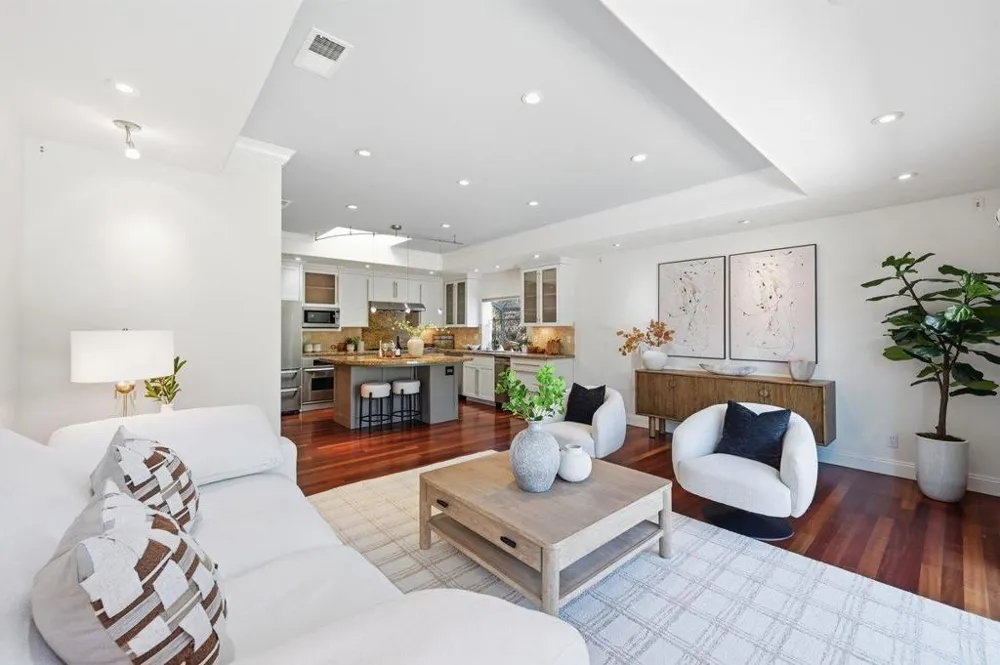 10356 Tonita Way Cupertino, CA 95014