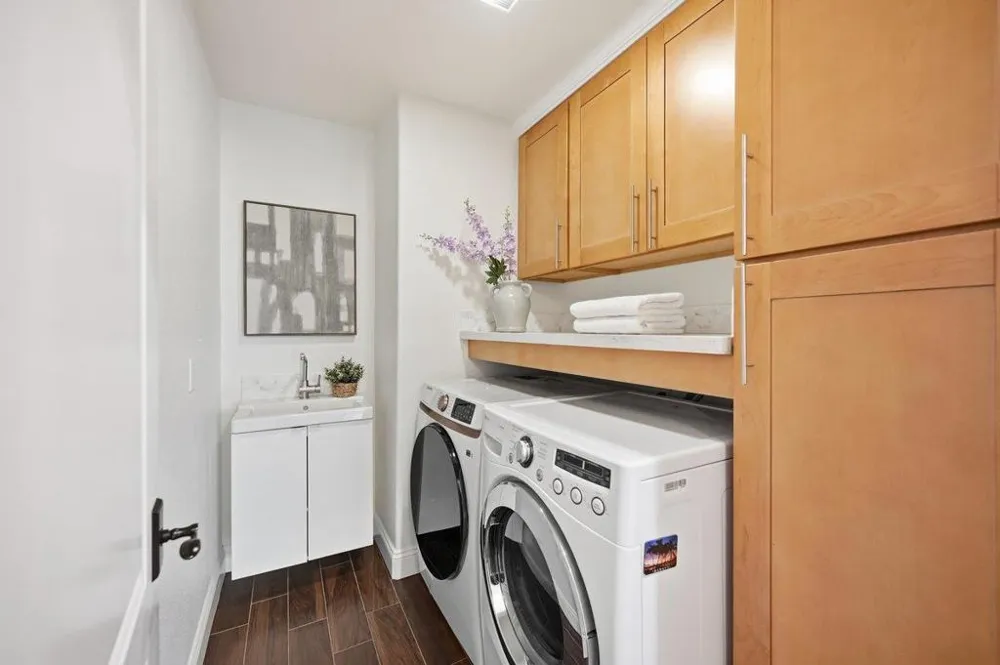 10356 Tonita Way Cupertino, CA 95014