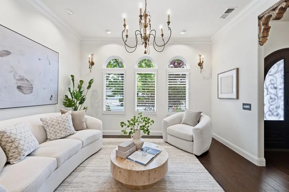 10356 Tonita Way Cupertino, CA 95014