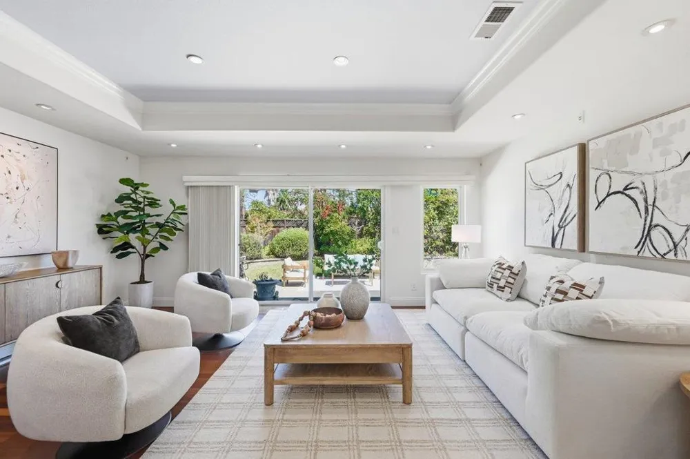 10356 Tonita Way Cupertino, CA 95014