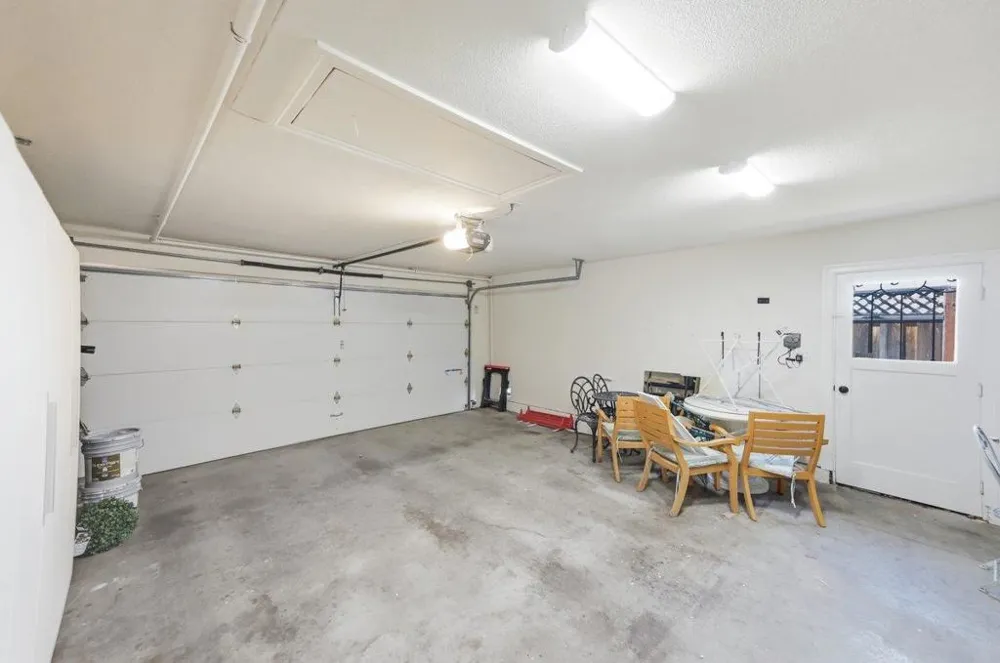 10356 Tonita Way Cupertino, CA 95014