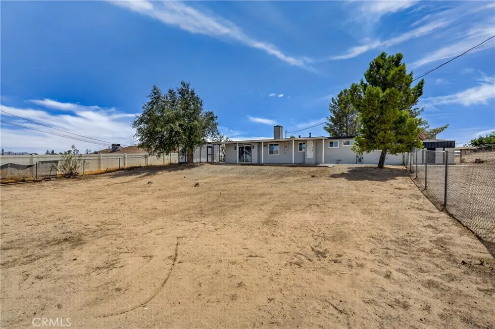 15842 Malpais Lane Victorville, CA 92394