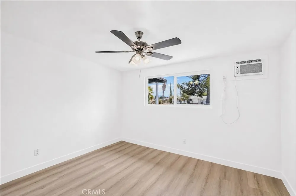 15842 Malpais Lane Victorville, CA 92394