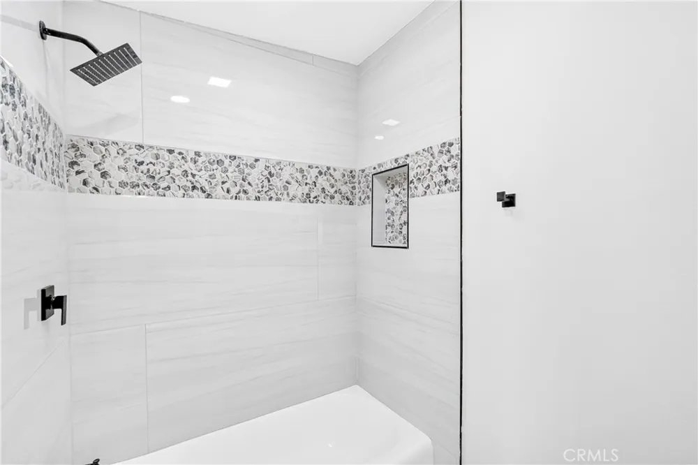 15842 Malpais Lane Victorville, CA 92394