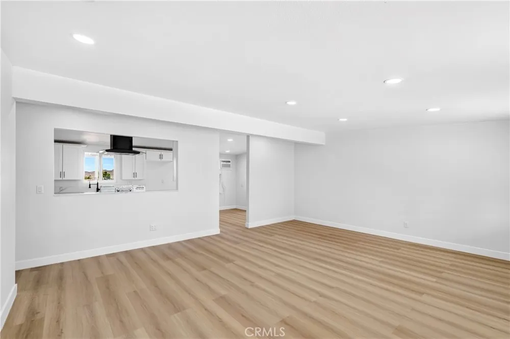 15842 Malpais Lane Victorville, CA 92394