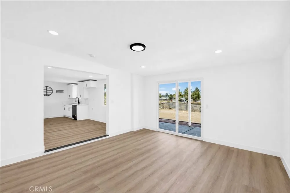 15842 Malpais Lane Victorville, CA 92394
