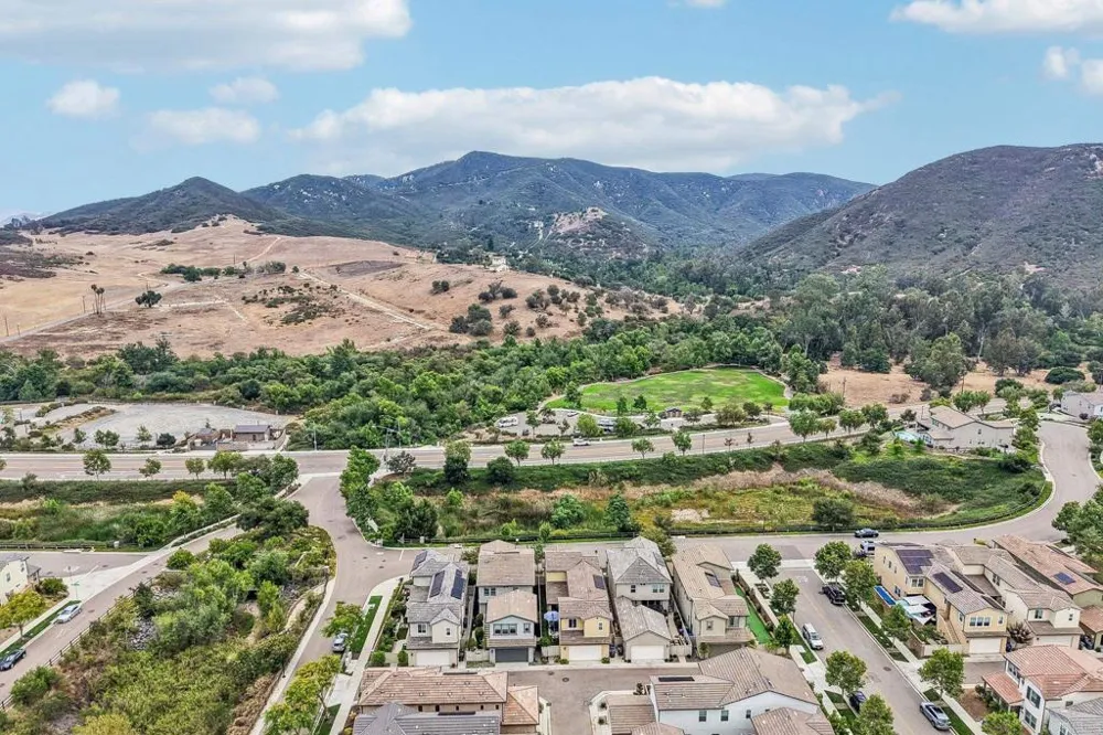 2911 Eldenberry Street Escondido, CA 92029