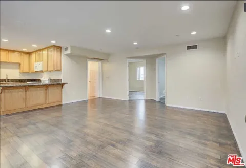 6815 Baird Avenue #2