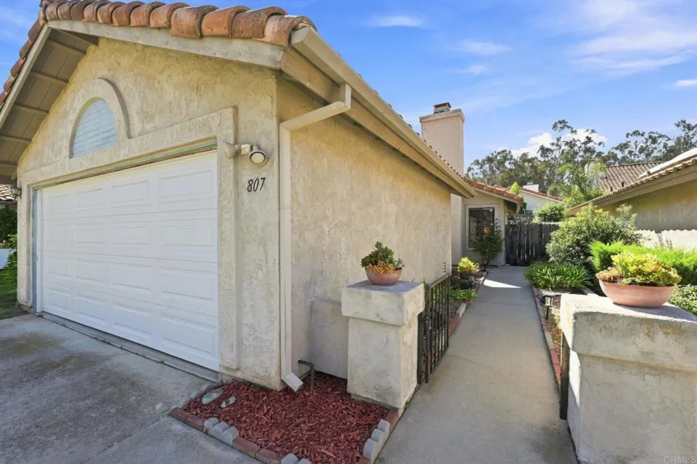807 Cleveland Avenue Escondido, CA 92026