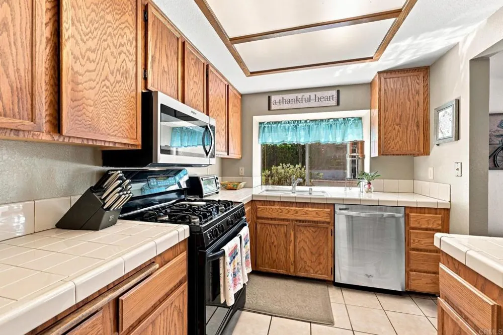 807 Cleveland Avenue Escondido, CA 92026