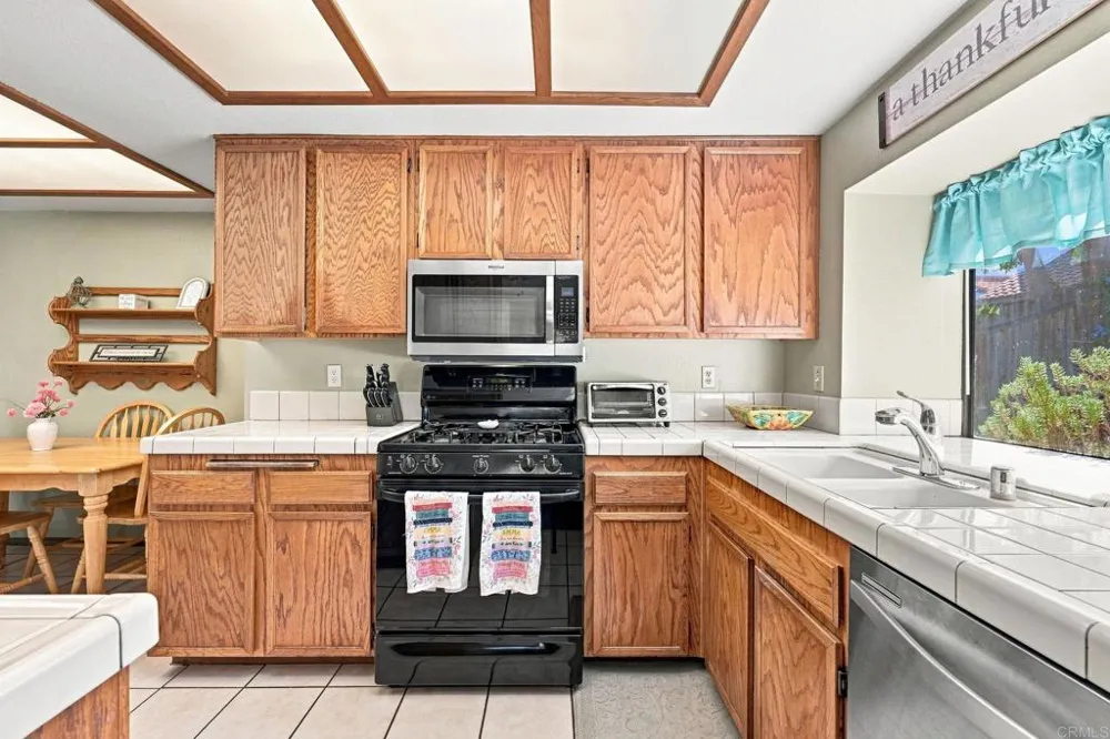 807 Cleveland Avenue Escondido, CA 92026