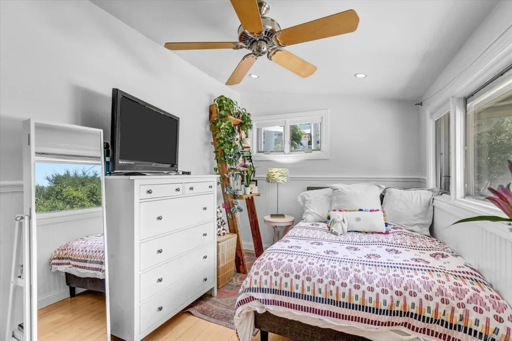 9460 Haley Lane La Mesa, CA 91941