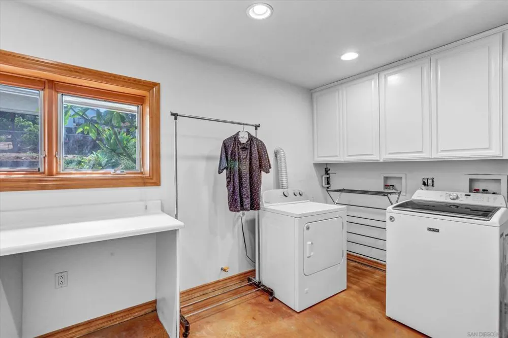 9460 Haley Lane La Mesa, CA 91941