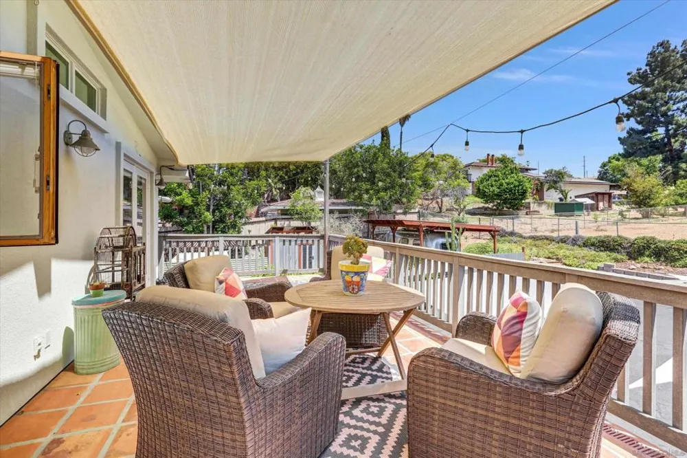 9460 Haley Lane La Mesa, CA 91941