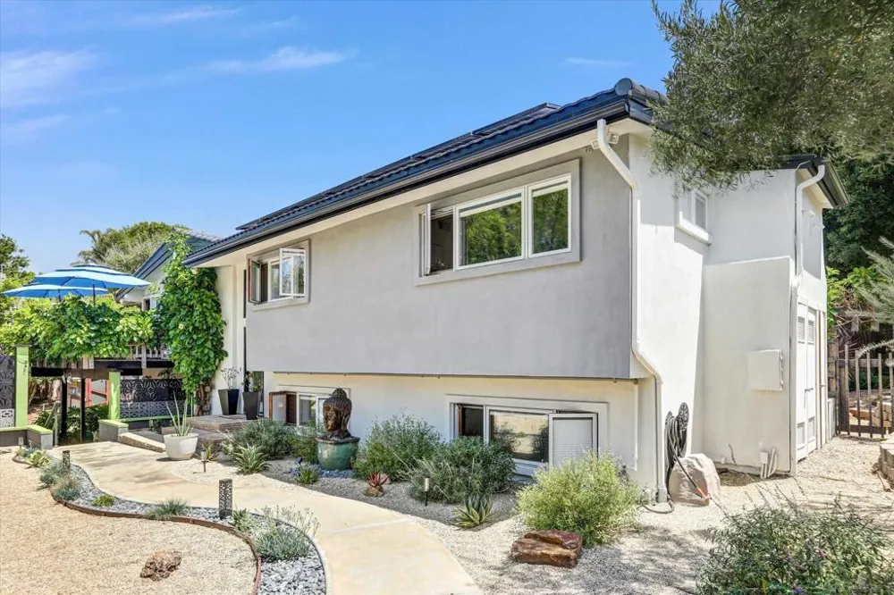 9460 Haley Lane La Mesa, CA 91941