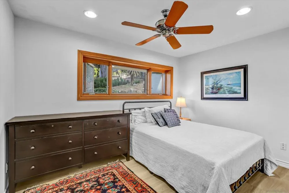 9460 Haley Lane La Mesa, CA 91941