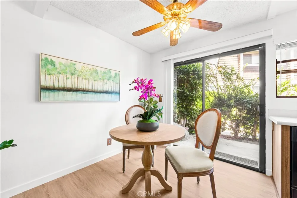 53 Streamwood Irvine, CA 92620
