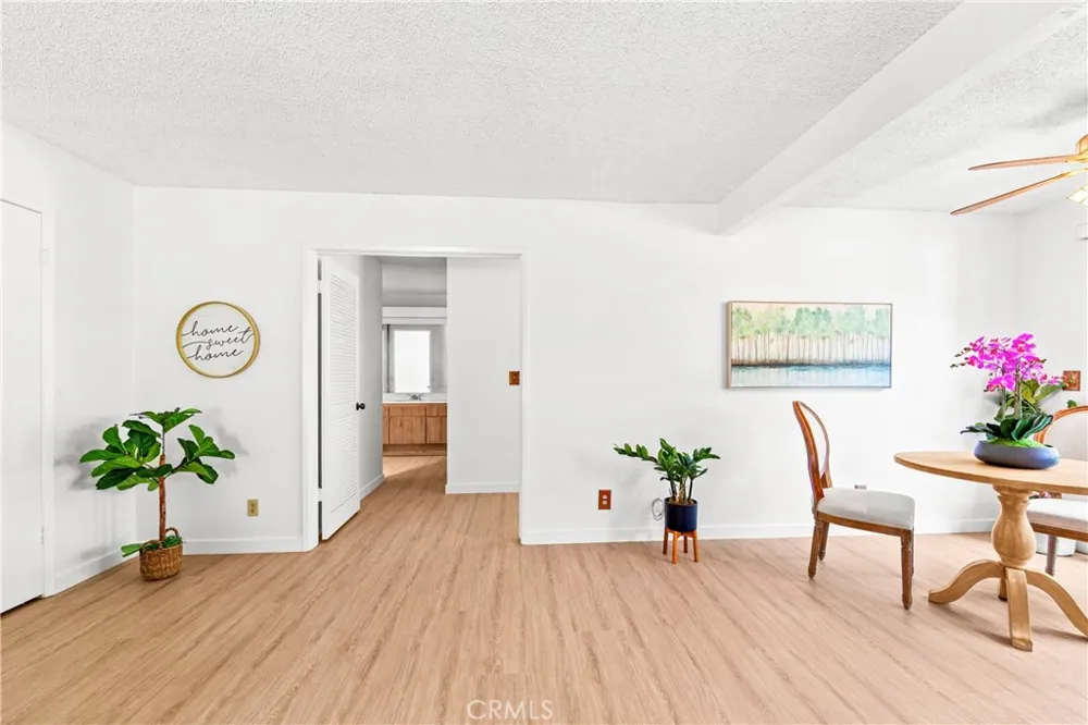 53 Streamwood Irvine, CA 92620