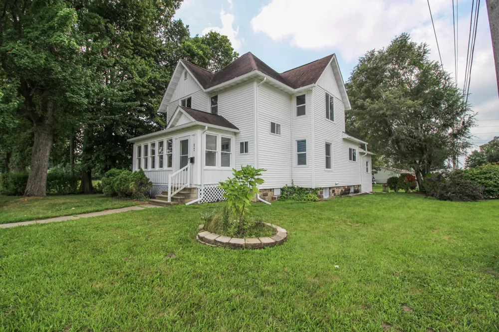 822 Main Street Three Rivers, MI 49093