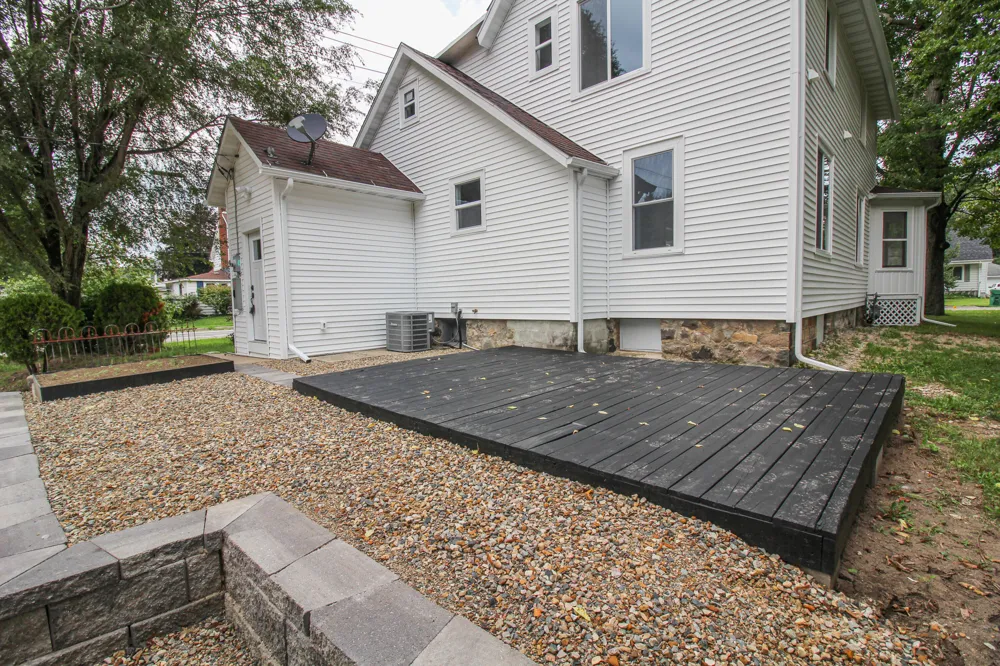 822 Main Street Three Rivers, MI 49093