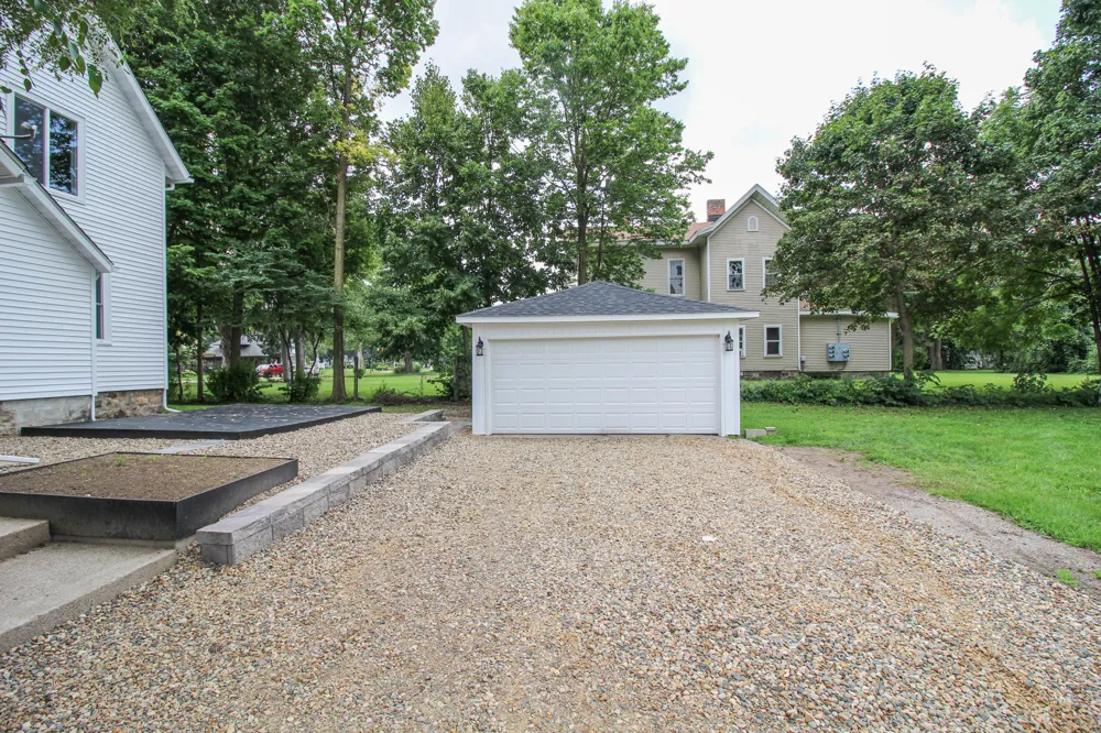 822 Main Street Three Rivers, MI 49093