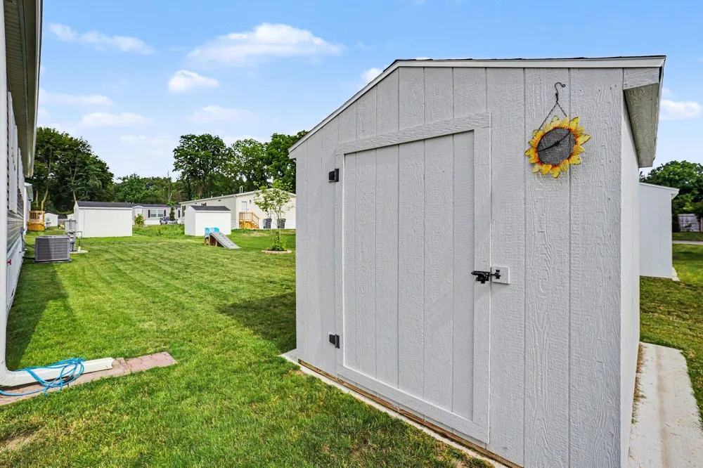 6420 Suffield Lane Kalamazoo, MI 49009