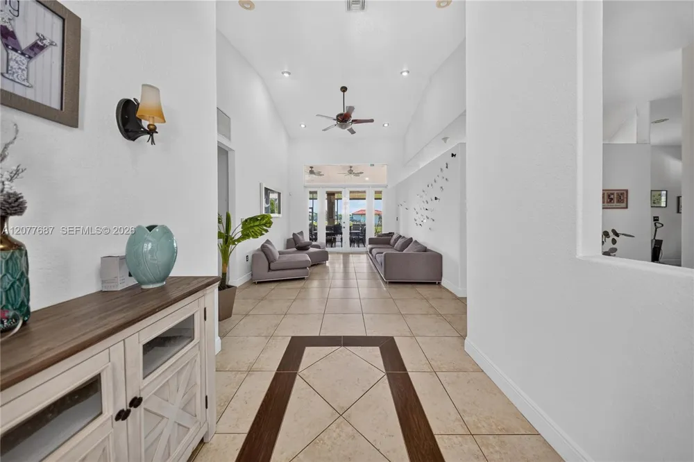 21255 SW 213th Ave Rd Miami, FL 33187