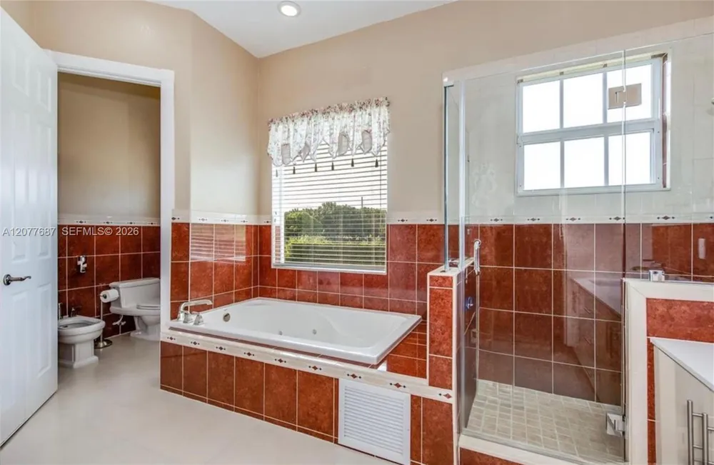 21255 SW 213th Ave Rd Miami, FL 33187