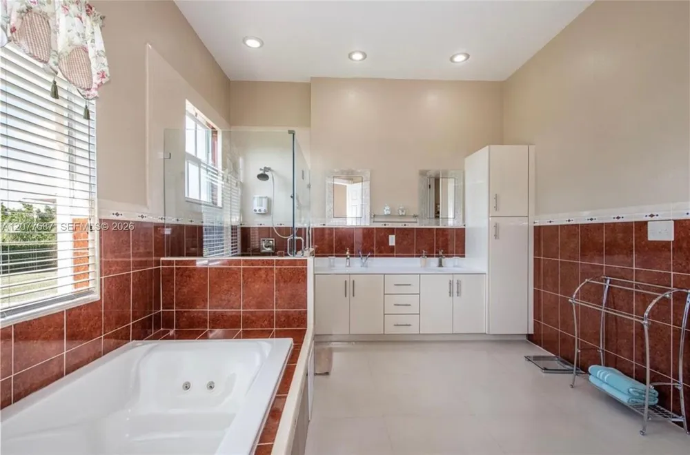 21255 SW 213th Ave Rd Miami, FL 33187
