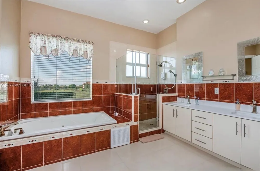 21255 SW 213th Ave Rd Miami, FL 33187
