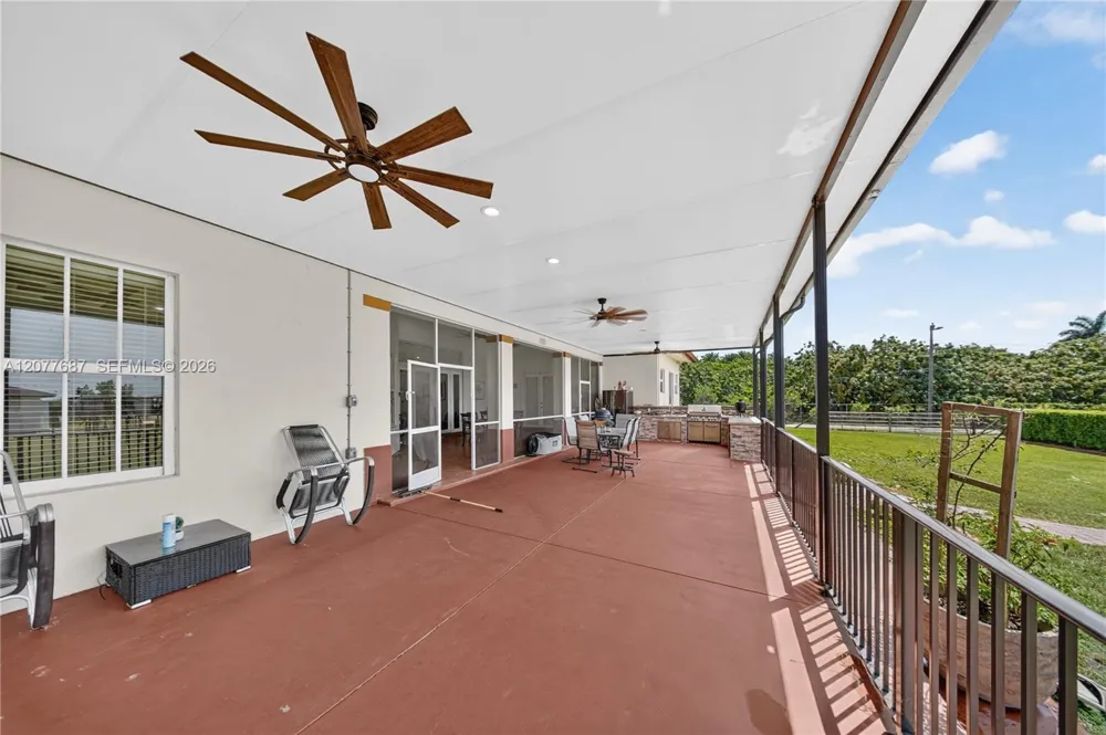 21255 SW 213th Ave Rd Miami, FL 33187